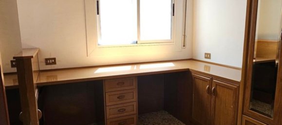 3 bedrooms Apartment in Zaragoza, Spain No. 160037 32