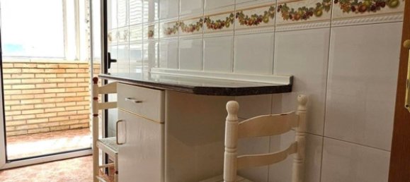 3 bedrooms Apartment in Zaragoza, Spain No. 160037 42