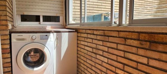 3 bedrooms Apartment in Zaragoza, Spain No. 160037 44