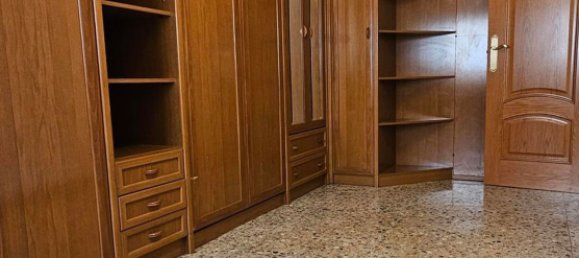 3 bedrooms Apartment in Zaragoza, Spain No. 160037 50