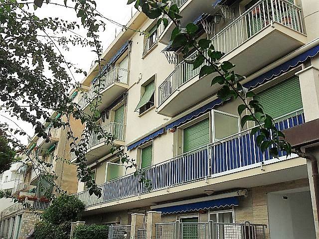 Квартира с 1 спальней в Алассио, Италия № 146374