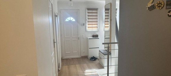 3 Schlafzimmer Haus in Saint-Michel-sur-Orge, France, Nr. 328723 8