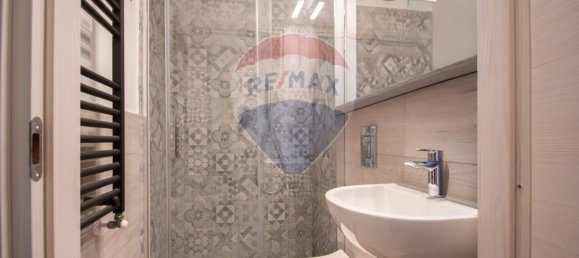 7 bedrooms Apartment in Brescia, Italy No. 380066 16