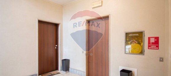 7 bedrooms Apartment in Brescia, Italy No. 380066 22