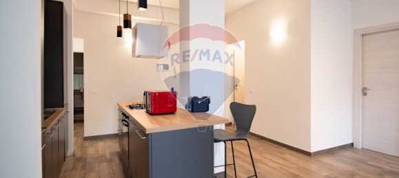 7 bedrooms Apartment in Brescia, Italy No. 380066 8