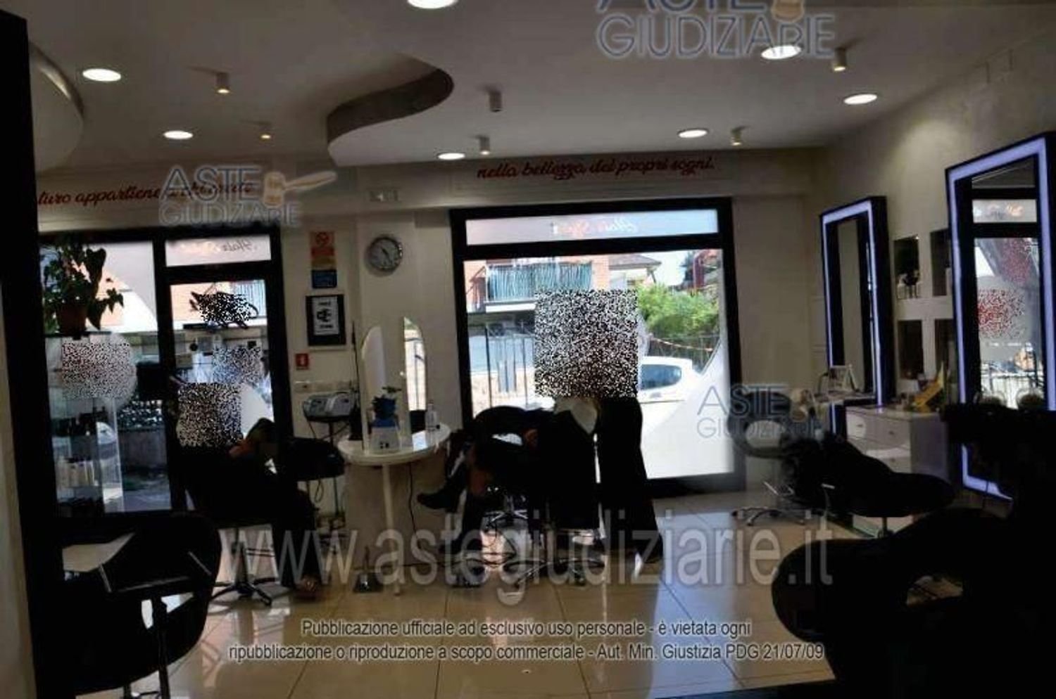 5 rooms Apartment in Rome, Italy No. 292281