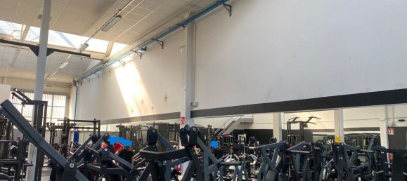 800m² Warehouse in Sasso Marconi, Italy No. 80550 3