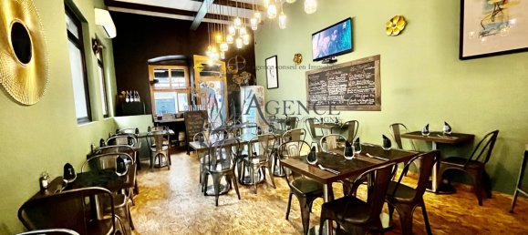 87m² Commercial property in Bastia, France No. 88947 11