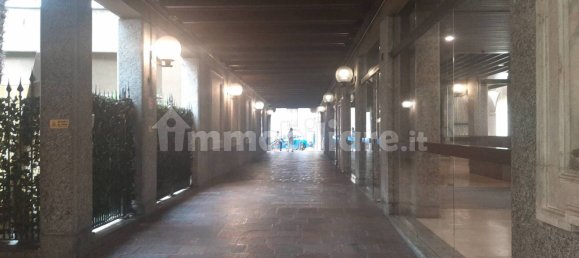 3غرفة عقار تجاري في Brescia, Italy رقم 294664 3