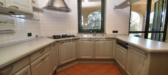 4 bedrooms Apartment in Brandizzo, Italy No. 131866 6