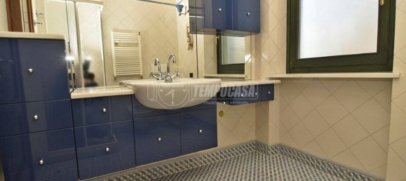 4 bedrooms Apartment in Brandizzo, Italy No. 131866 14