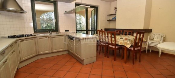 4 bedrooms Apartment in Brandizzo, Italy No. 131866 5