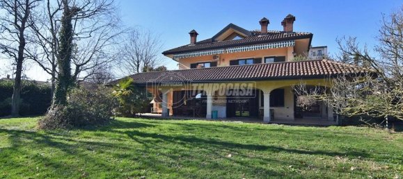 4 bedrooms Apartment in Brandizzo, Italy No. 131866 23