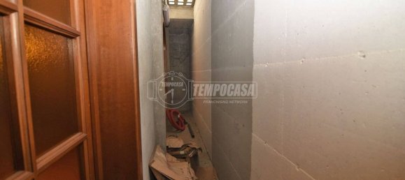 4 bedrooms Apartment in Brandizzo, Italy No. 131866 21