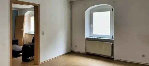 Здание с 4 спальнями в Саксония, Германия № 140099 24