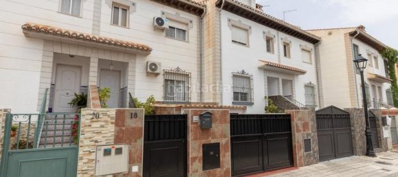4 bedrooms Townhouse in Granada, Spain No. 173296 2