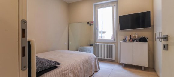 3 rooms Apartment in Bologna, Italy No. 35048 55