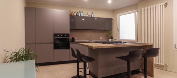 3 rooms Apartment in Bologna, Italy No. 35048 34