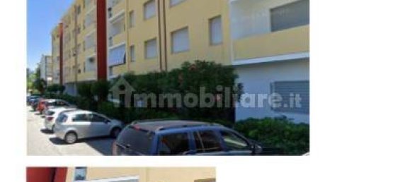 3 bedrooms Apartment in Tortoreto, Italy No. 98350 6