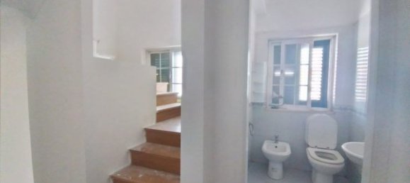 5 bedrooms House in Rio de Mouro, Portugal No. 165919 25