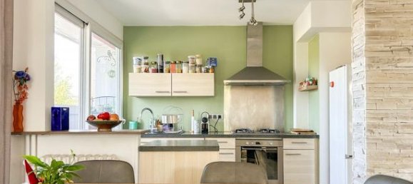 3 chambres Appartement à Billère, France No. 283857 3