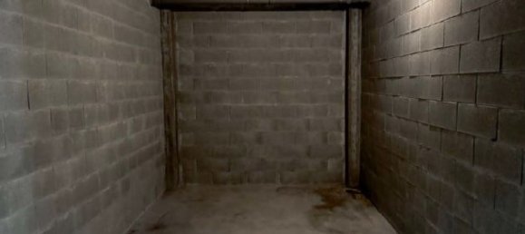 4 rooms Apartment in Chieri, Italy No. 49380 12