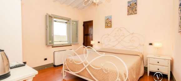 12 bedrooms Hotel in San Gimignano, Italy No. 211999 9