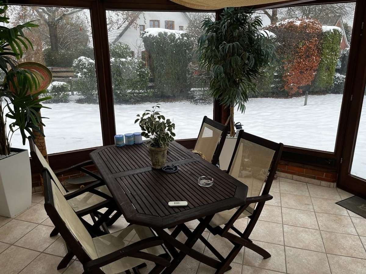 Таунхаус с 7 комнатами в Бремерхафен, Германия № 72270