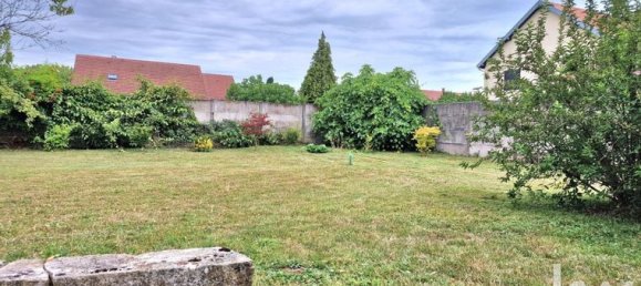 4 bedrooms House in Marnay, France No. 301951 13