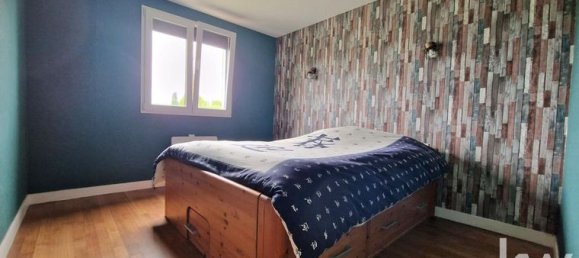 4 bedrooms House in Marnay, France No. 301951 7