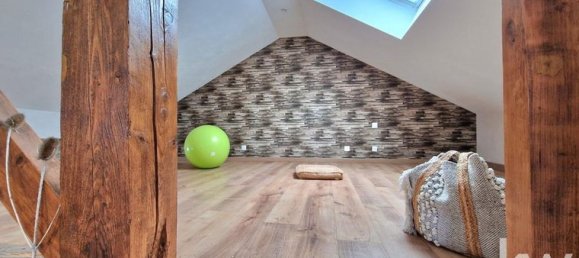 4 bedrooms House in Marnay, France No. 301951 11