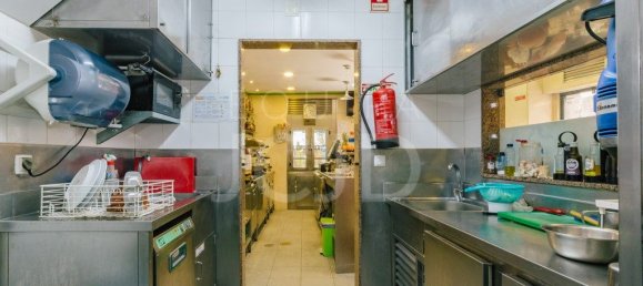 55m² Commercial property in Lisbon, Portugal No. 69939 9