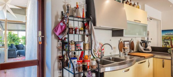 Ático de 2 dormitorios en Pistoia, Italy No. 48836 17