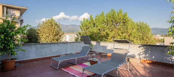 Ático de 2 dormitorios en Pistoia, Italy No. 48836 37