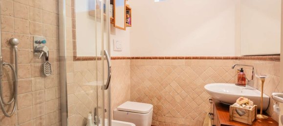 Ático de 2 dormitorios en Pistoia, Italy No. 48836 30