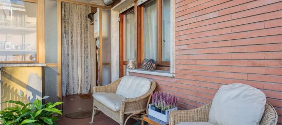 Ático de 2 dormitorios en Pistoia, Italy No. 48836 40