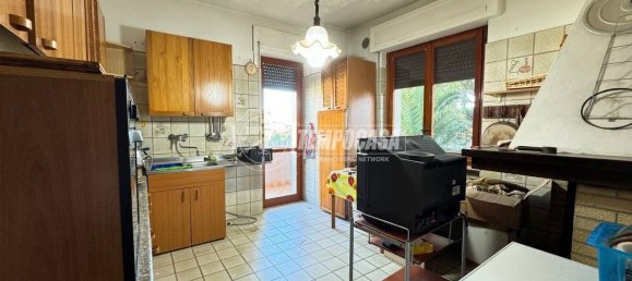Villa de 7 dormitorios en Francavilla al Mare, Italy No. 270585 25
