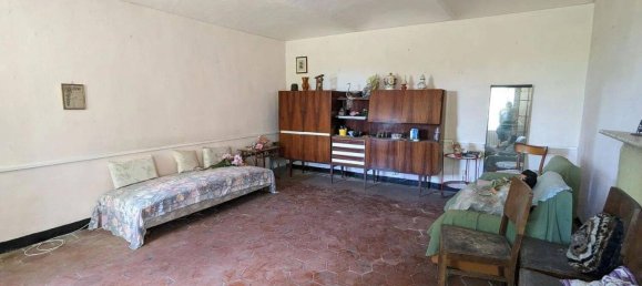 Casa de 5 habitaciónes en Portacomaro, Italy No. 107920 17