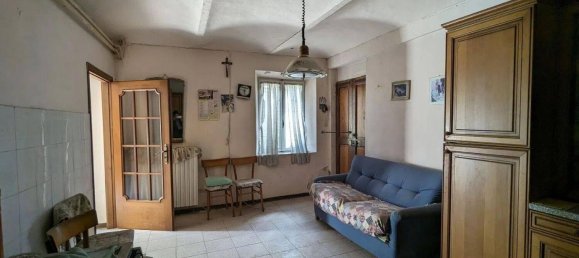 Casa de 5 habitaciónes en Portacomaro, Italy No. 107920 13