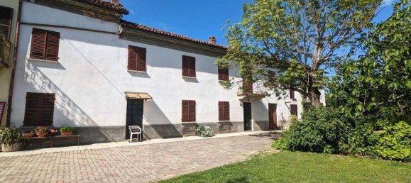 Casa de 5 habitaciónes en Portacomaro, Italy No. 107920 2