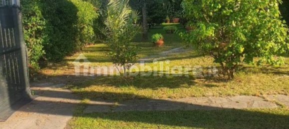 3 bedrooms Villa in Carrara, Italy No. 48100 5