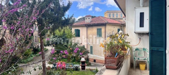 3 bedrooms Apartment in Rome, Italy No. 194848 13