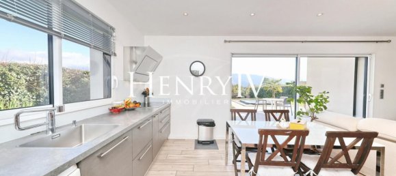 4 bedrooms House in Biviers, France No. 201636 3