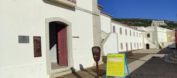4 bedrooms Villa in Sesimbra, Portugal No. 103564 16