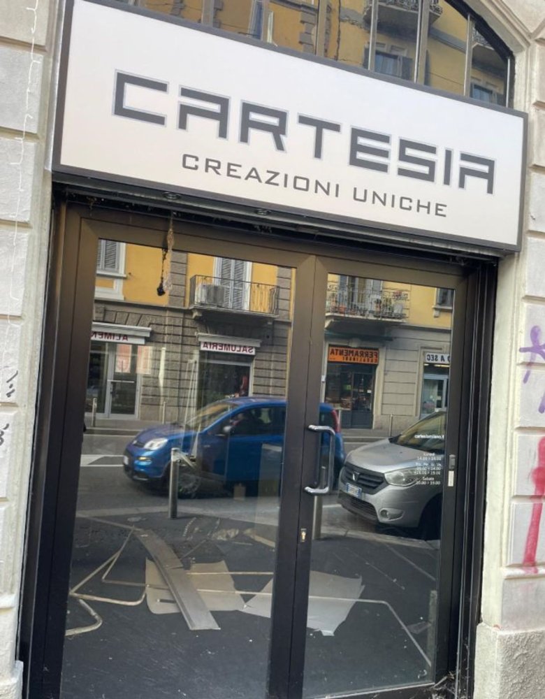 Коммерческая недвижимость 63м² в Милан, Италия № 379211