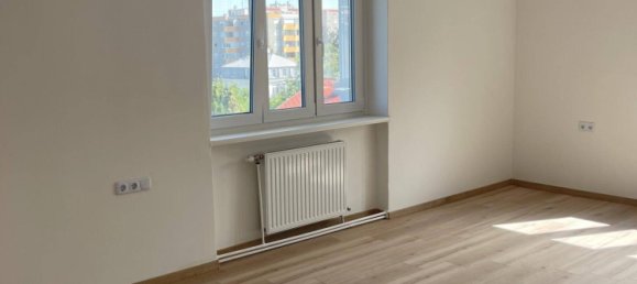 Apartamento de 2 dormitorios en Baden, Austria No. 150004 10