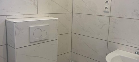 Apartamento de 2 dormitorios en Baden, Austria No. 150004 8