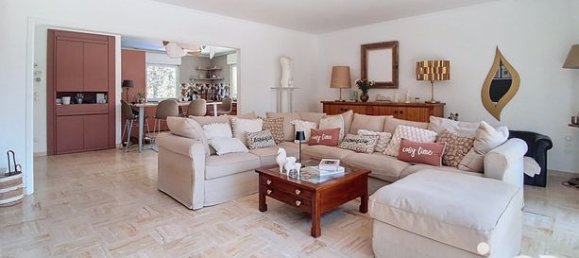 Дом с 6 спальнями в Сен-Рош, Франция № 315707 3