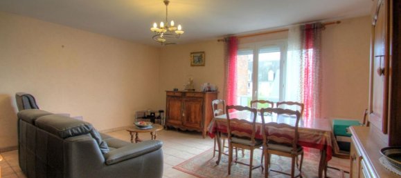Apartamento de 3 dormitorios en Saint-Jean-le-Blanc, France No. 80938 12