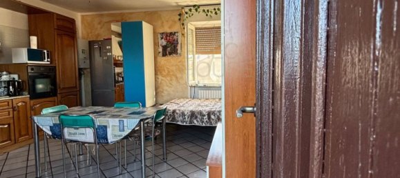 Квартира с 3 спальнями в Бусто Арсицио, Италия № 363523 3